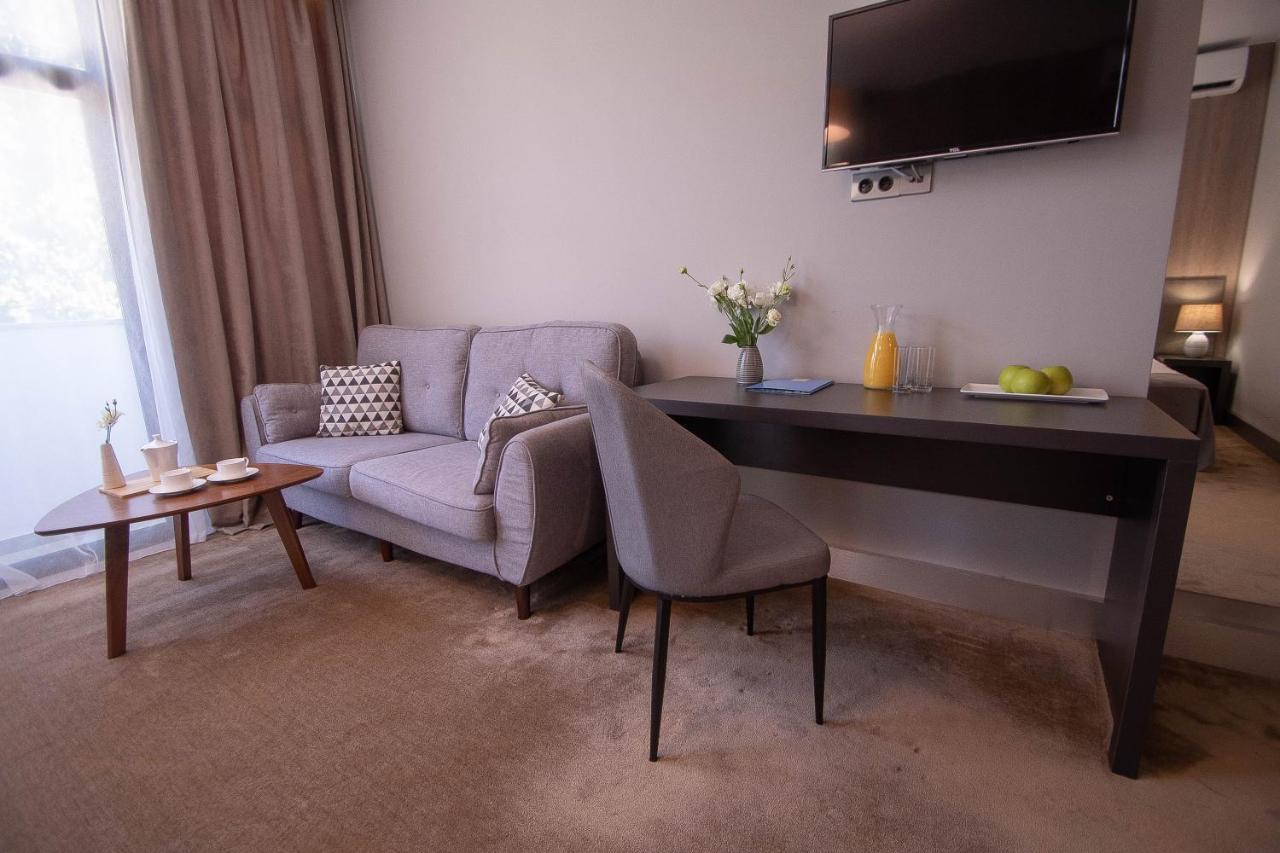 Abaash Hotel Afon New Athos Eksteriør billede