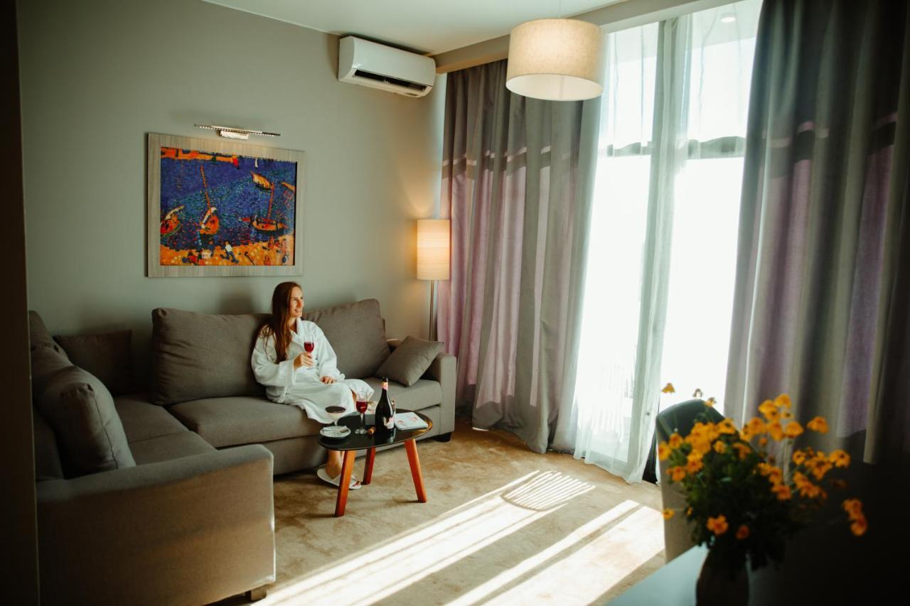 Abaash Hotel Afon New Athos Eksteriør billede