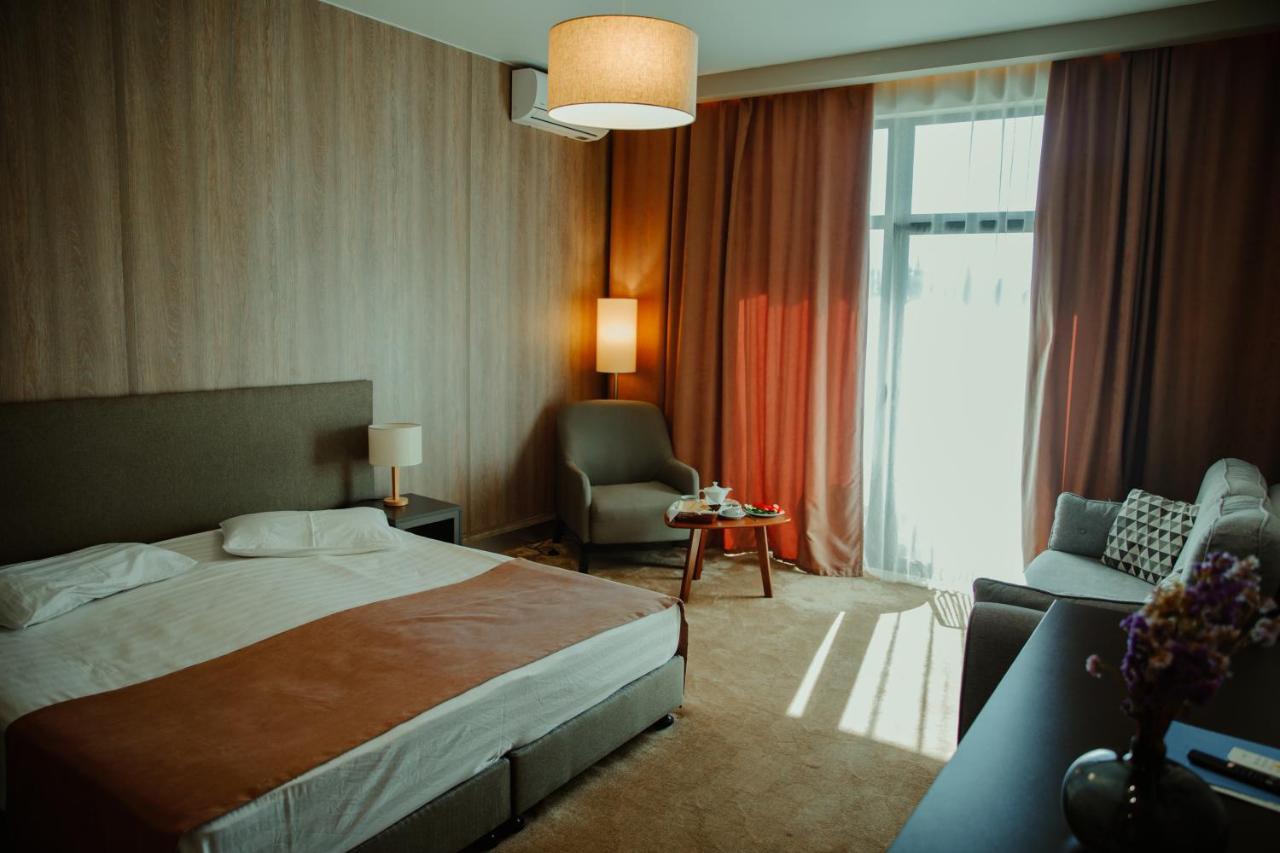 Abaash Hotel Afon New Athos Eksteriør billede